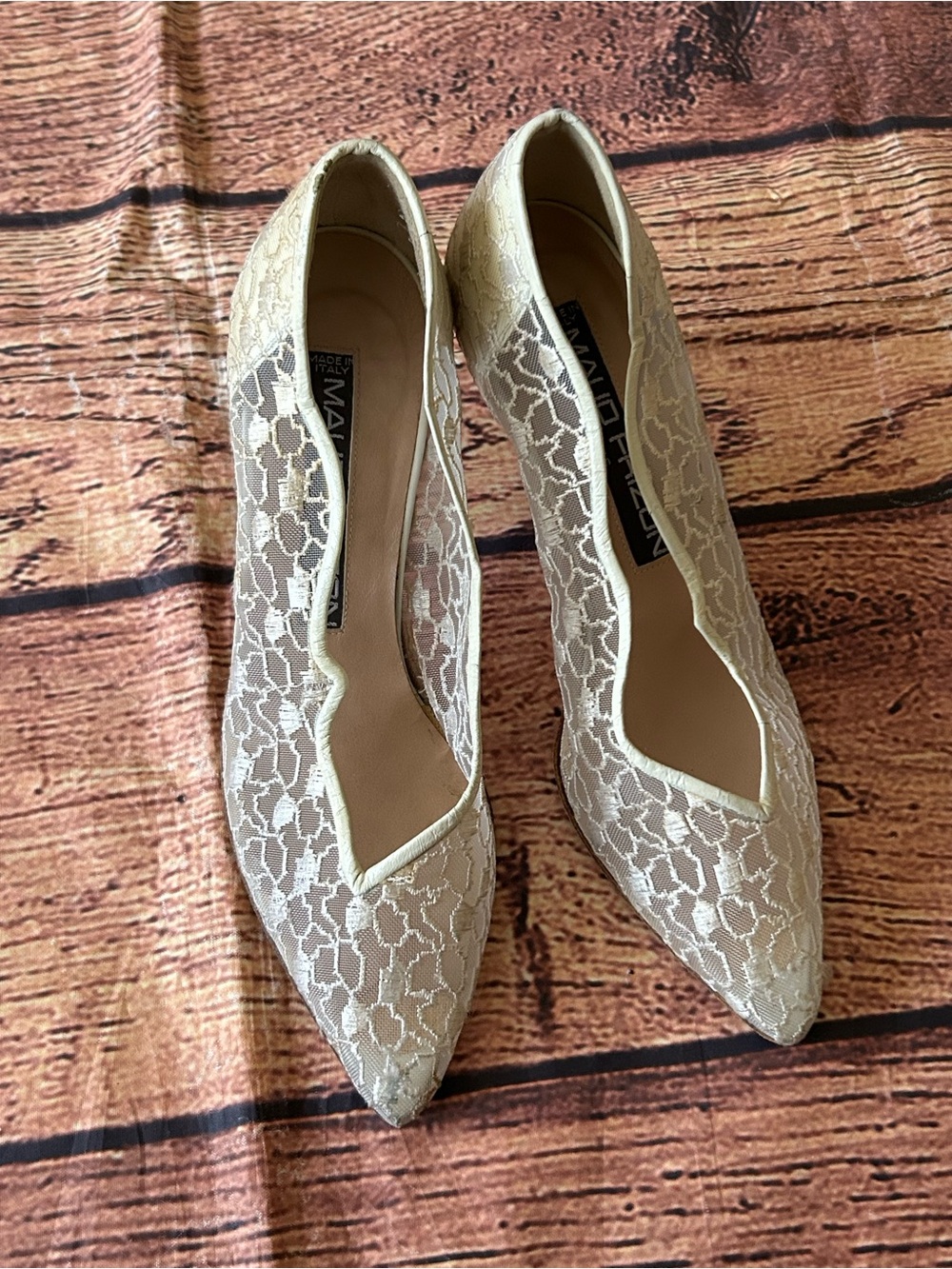 Vintage 80s Maud Frizon Ivory Lace Pumps Size 38 France Bridal Wedding US 7.5
